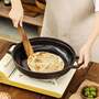 22 x 22cm Black Pre-Seasoned Round Cast Iron Braiser Pan with Lid