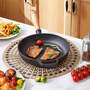 25cm Black Round Cast Iron Skillet with Removable Wooden Handle