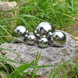Set 5 Garden Spheres 4, 6, 7 & 8cm Mirror Garden Gazing Balls Stainless Steel