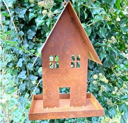 Garden Bird Feeder Hanging Rusty Metal House Bird Feeder with Chain and Hook